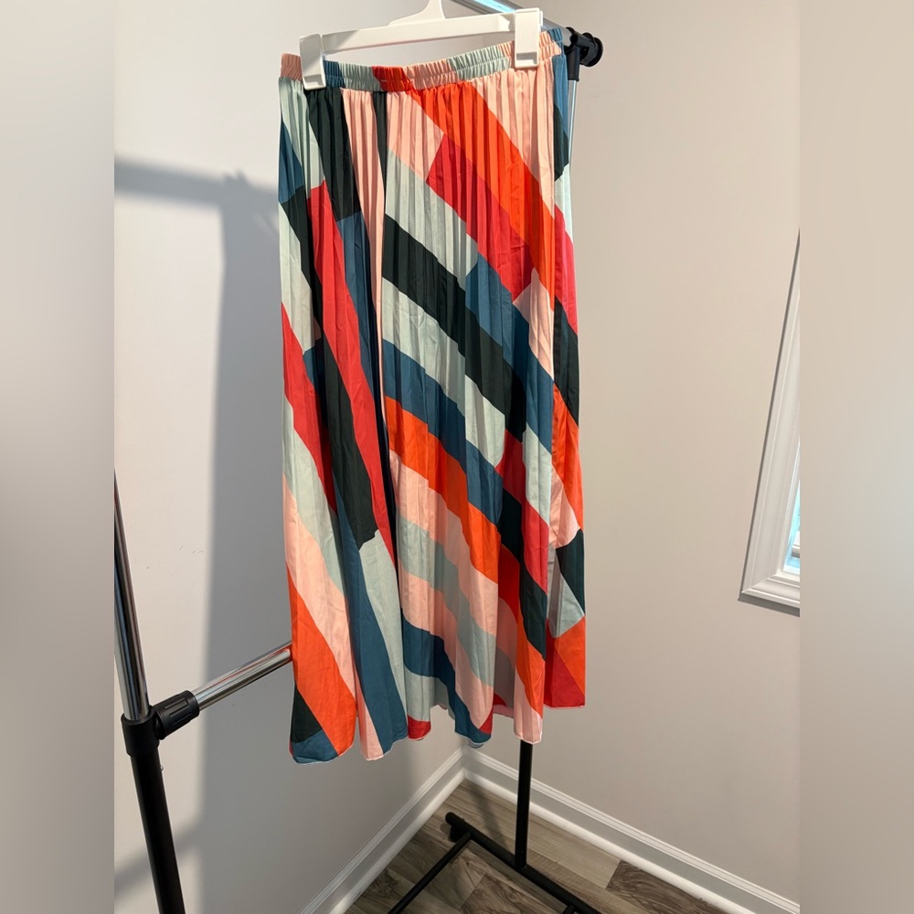 SHEIN Colorful Geometric Print Pleated Midi Skirt - Size L